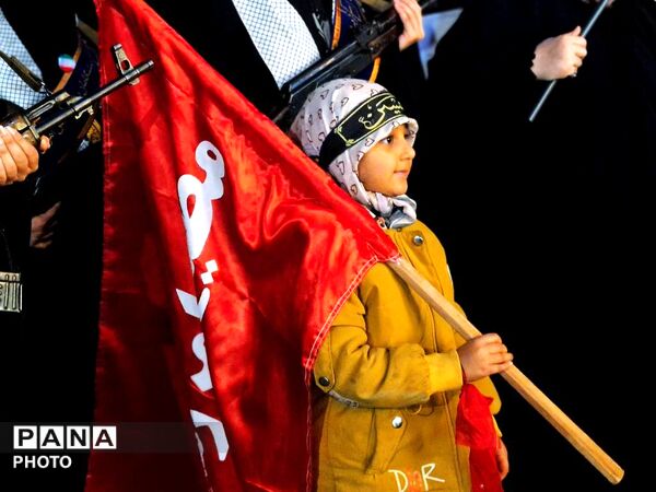 رزمایش جانفدا برای ایران امام رضایی در گلوگاه