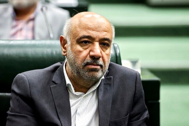 تاکید وزیر تعاون بر تدوین آیین‌نامه‌های پوشش بیمه سکوها و تاکسی‌های اینترنتی