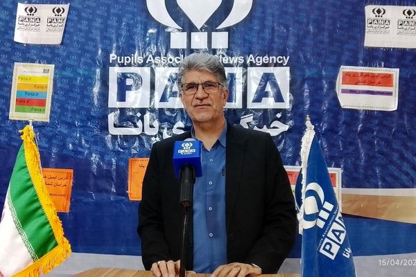 چهل‌ و نهمین شب اجتماعات مردمی، نماد انسجام نسل دختران نوجوان است