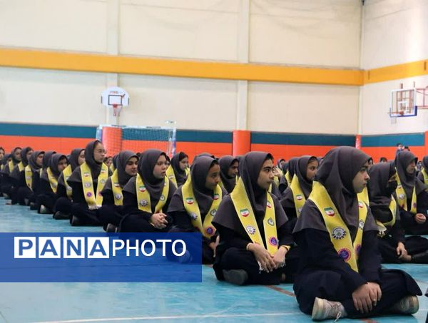 آیین استانی نواختن زنگ انقلاب استان خراسان رضوی در ناحیه ۵ مشهد