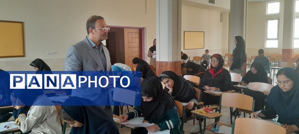 افتتاحیه جشنواره نوجوان خوارزمی در مرکز پرورش استعدادهای درخشان فرزانگان ملارد