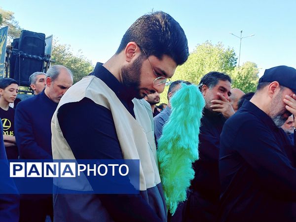 قافله عزاداری به‌مناسبت شهادت امام رضا (ع) در اصفهان 