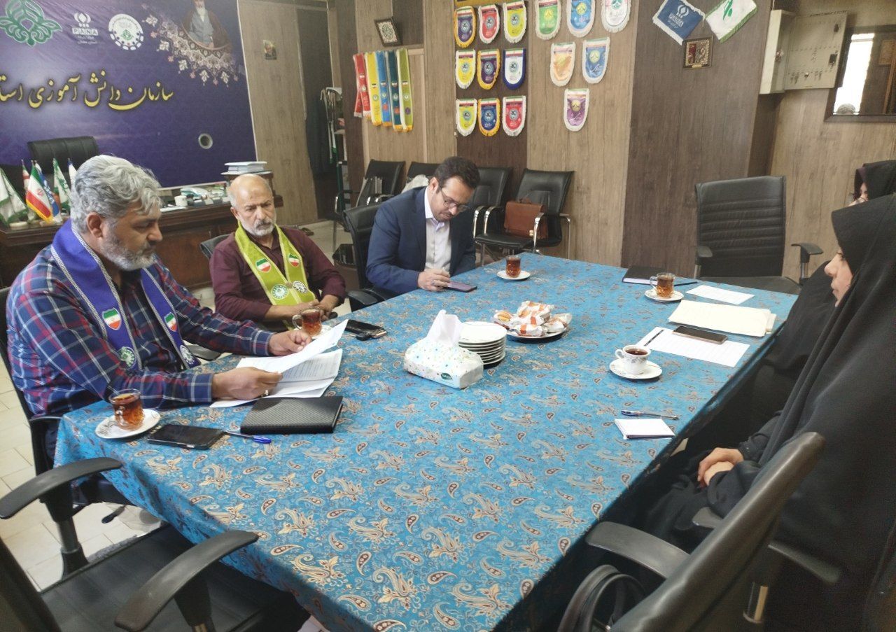 نمایندگان مجلس دانش‌آموزی می‌توانند از مدیران آینده کشور باشند