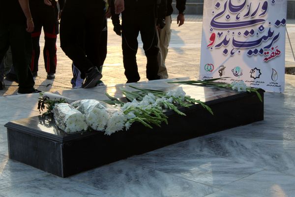 بیست و پنجمین سالگرد پهلوان یعقوبعلی شورورزی در آرامگاه مشاهیر نیشابور 