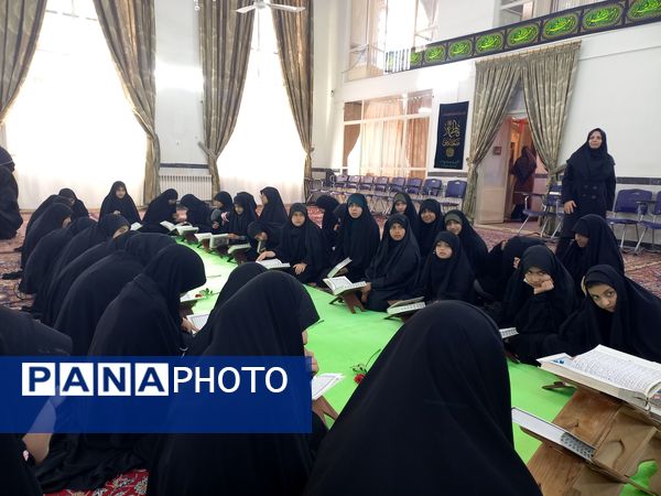 همایش ام‌المقاومه در مدرسه علمیه نرجس(س) در کاشمر