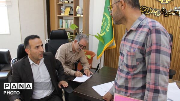 سنتِ خدمت در ایستگاهِ ارتباطات