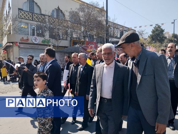 حضور مسولان آموزش و پرورش خراسان رضوی در راهپیمایی روز قدس