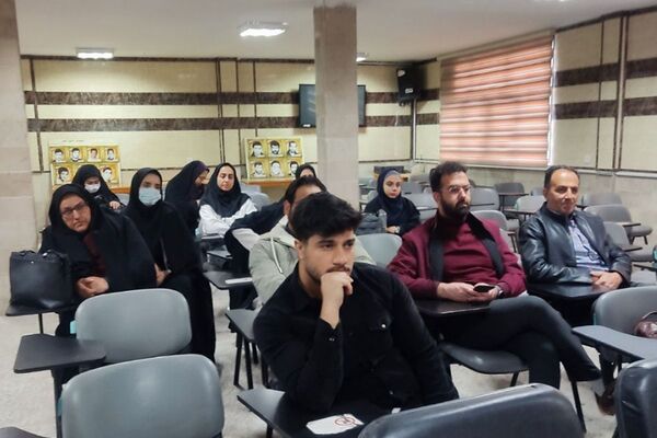 کارگاه آموزشی یاریگران زندگی ویژه مشاوران در فیروزکوه