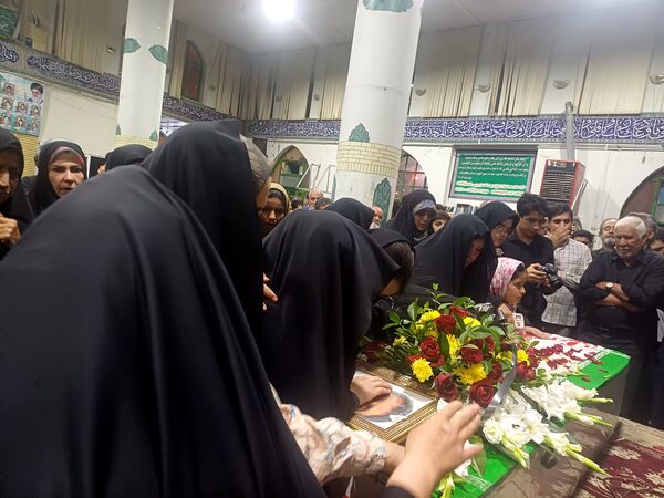 مراسم وداع با پیکر شهید مدافع وطن در شهرستان کوهپایه 