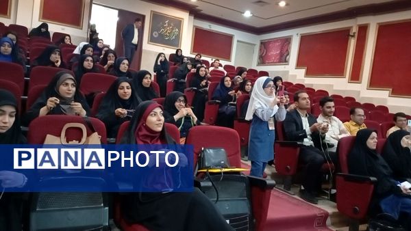 برگزاری کارگاه آموزشی پیشتازان شهرستان ساوجبلاغ 