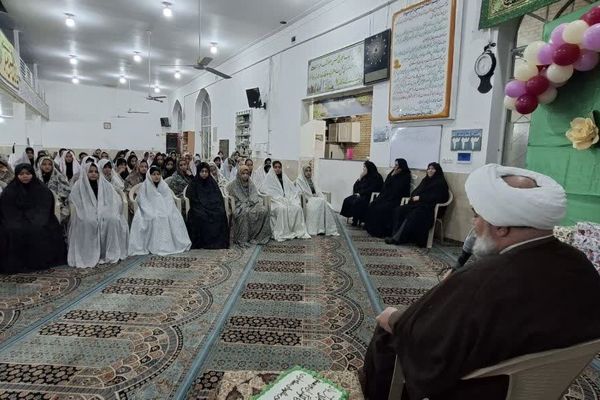 برگزاری مراسم اعتکاف در دبیرستان شهید جهانی ابرکوه