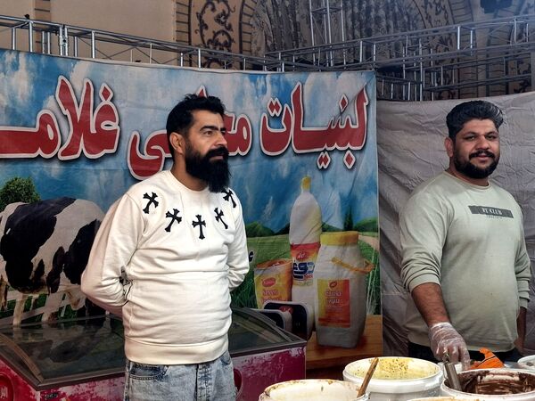 نمایشگاه عرضه مستقیم کالا ،سوغات و هدایا، صنایع دستی در شهرستان کاشمر 