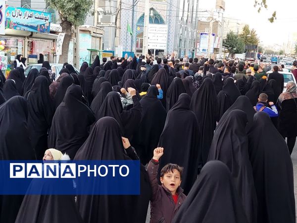 تجمع مردم خرمدره در محکومیت ترور شهید سیدحسن نصرالله