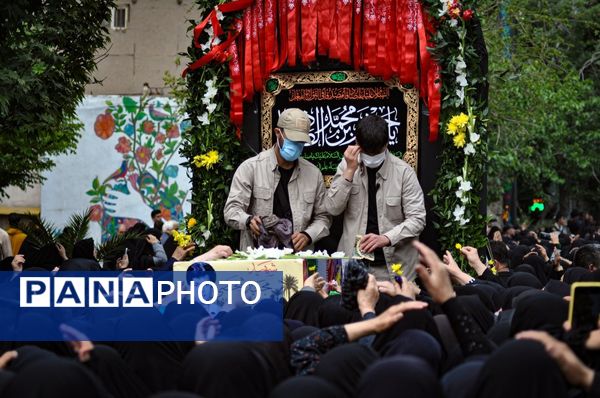 اجتماع عظیم صادقیون در مشهد