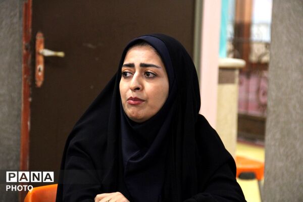 نشست صمیمی نایب رئیس مجلس شورای اسلامی با مربیان پیشتاز و خبرنگاران پانا همدان