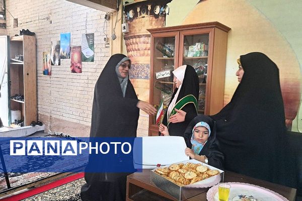 برگزاری نشست تبیینی بانوان ملارد به مناسبت سالگرد ارتحال امام خمینی(ره) و شهدای خدمت
