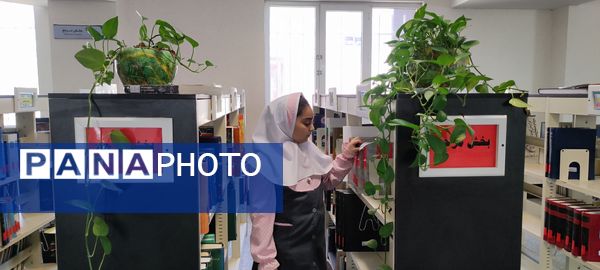 بازدید دانش آموزان دبستان محجبه از کتابخانه اندیشه شیروان