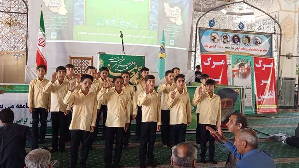 نماز جمعه در شهرستان کاشمر 