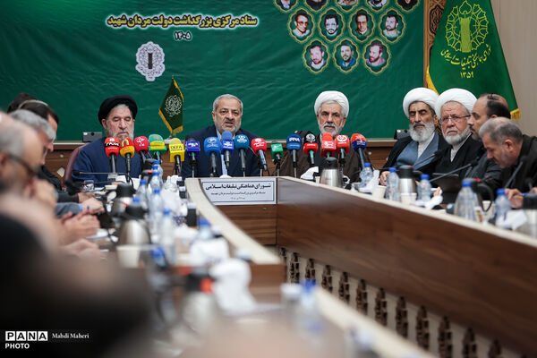  نخستین جلسه ستاد مرکزی بزرگداشت دولتمردان شهید