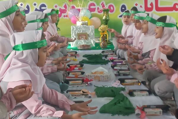 جشن مهدوی کلاس دومی‌های دبستان شهید جواد سرافراز