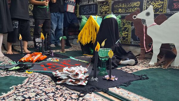 نوآموزان قرآنی دارالقرآن امام علی(ع) در سوگ شهادت حضرت رقیه 