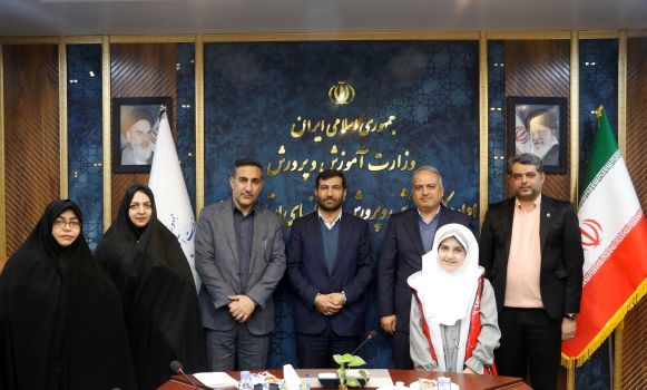 حلما فرشته‌ای از پاکدشت