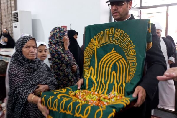 مسجد سلمان فارسی میزبان خادمان حرم رضوی در دهه کرامت