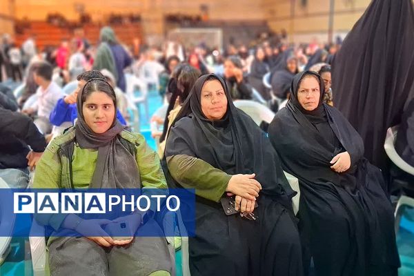 برگزاری برنامه میدان انقلاب بمناسبت دهه فجر در شهرستان باشت