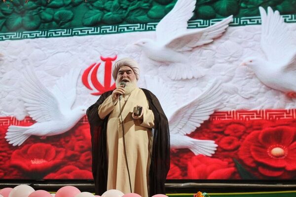 جشن تکلیف آغاز مسئولیت‌پذیری دینی و بندگی است
