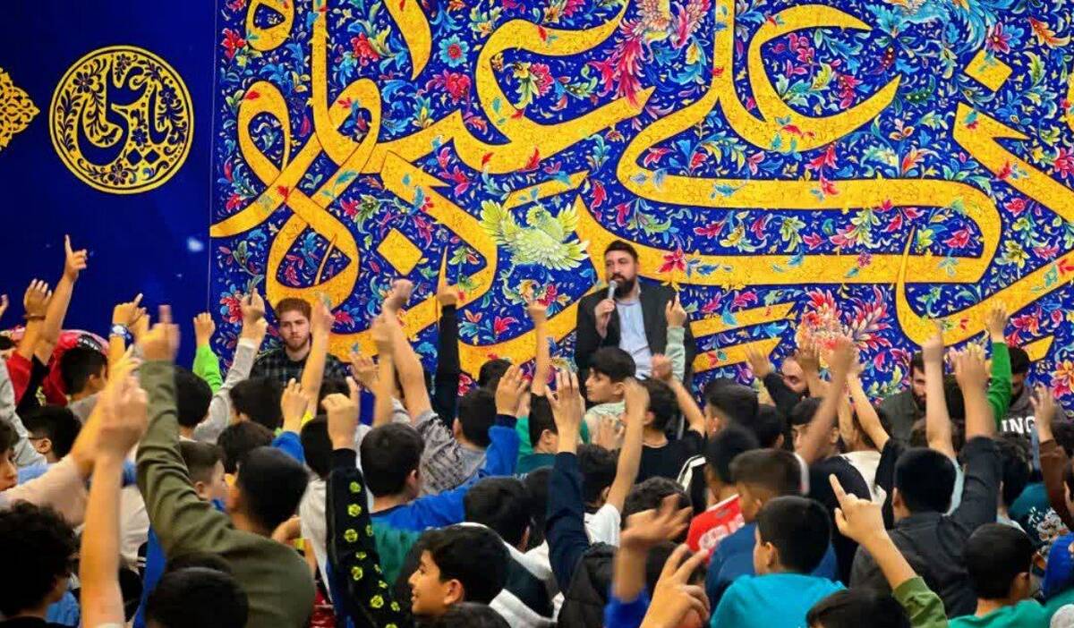 مراسم اعتکاف دانش‌آموزی در اولین روز اعتکاف در ساوجبلاغ