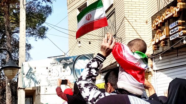 وحدت ملی مردم فیروزآباد