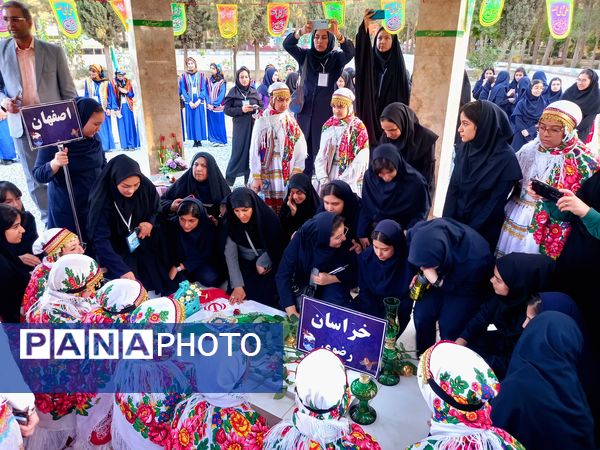 هنرمندان امید آفرین فردا از سراسر کشور در پایتخت فرهنگ و هنر ایران