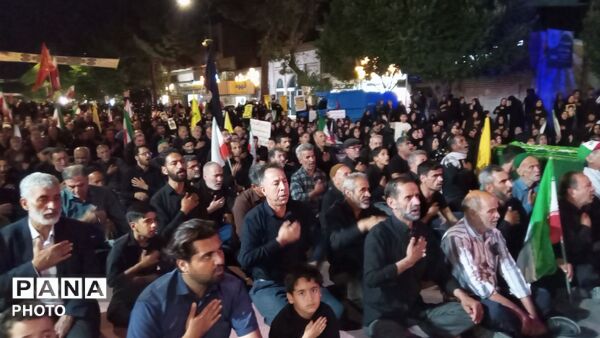 ششمین شب از مراسم عزاداری امام حسین در حسینیه امام خمینی(ره) 