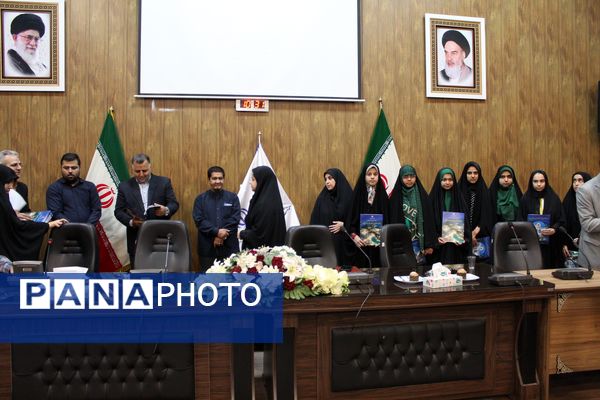 مراسم تجلیل از برگزیدگان استانی مسابقات قرآنی نیشابور