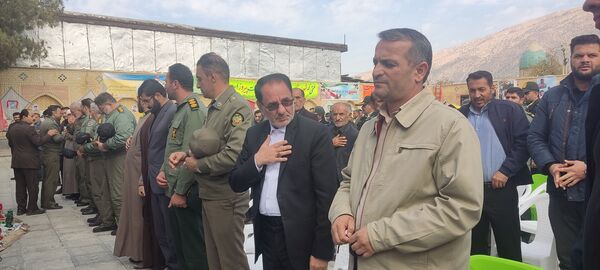 یادواره شهدا هشت سال دفاع مقدس در لردگان 