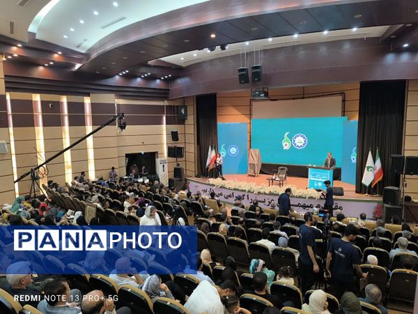 نکوداشت یک عمر فعالیت علمی و فرهنگی استاد دکتر ابراهیم قیصری در شهرستان جم