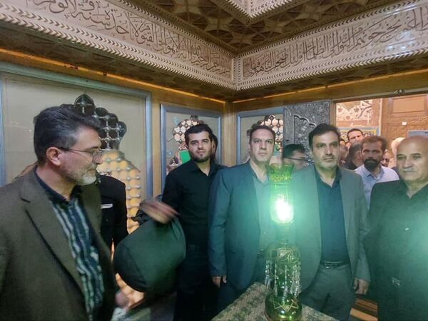 مراسم غبار روبی و زیارت ضریح مطهر سلطانعلی ابن امام محمد باقر (ع) در کربلای ایران 