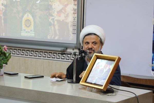 گرامیداشت هفته نیروی انتظامی در تبادکان