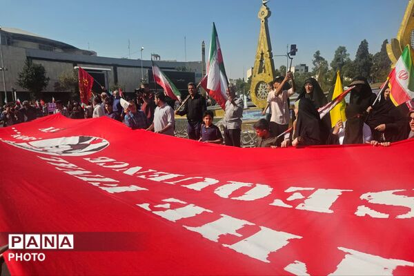 راهپیمایی جان‌فدایان ایران در شیراز - 3