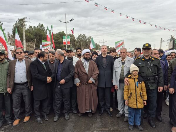 برپایی ایستگاه کوچ به مناسب سالگرد پیروزی اقلاب اسلامی ایران