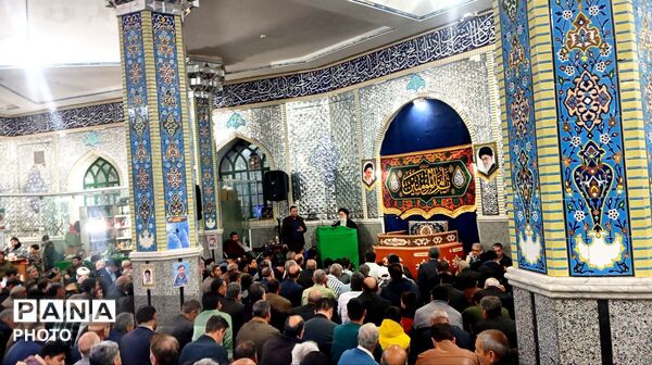 اجتماع بزرگ مردم نیشابور در مقبره بی‌بی شطیطه