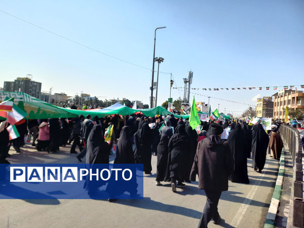 راهپیمایی 22 بهمن در قم -2