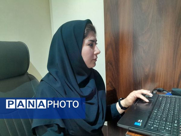 جلسه انجمن اولیا و مربیان در دبستان آرمینه مصلی نژاد ناحیه ۶ مشهد 