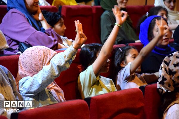 ویژه برنامه عید غدیر خم در کانون پرورش فکری کودکان و نوجوانان البرز 
