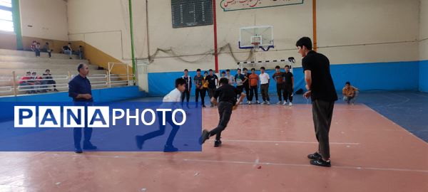 اجرای بازی‌های بومی، محلی در اردوی تمشک پسران شیروان