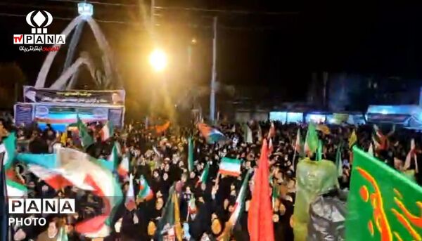حضور پرشور مردم قدرشناس و پر صلابت دلفان در بیست و هشتمین شب تجمع