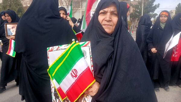 راهپیمایی 22 بهمن در روستای صرم قم