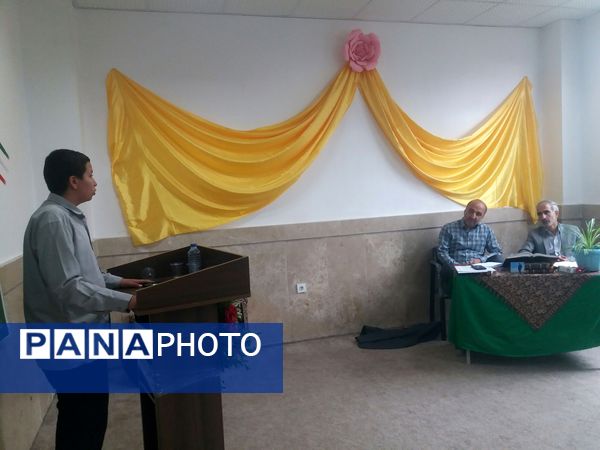 رقابت دانش‌آموزان شهرستان خلیل‌آباد در چهل‌ودومین دوره مسابقات قرآن عترت و نماز 