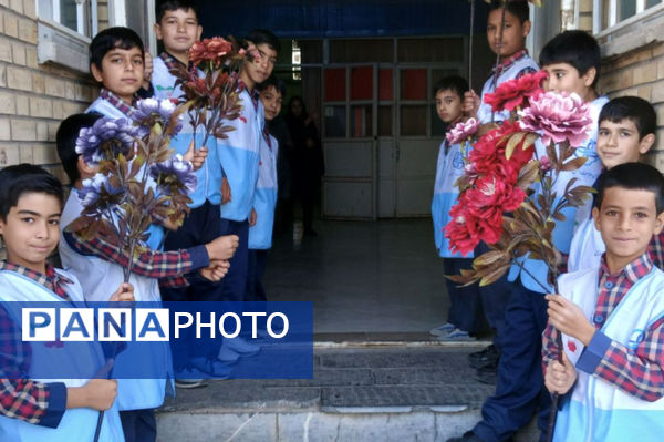 افتتاحیه طرح سفیران سلامت در مدارس شهرستان فیروزه