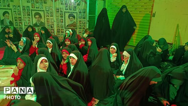  شبهای پرستاره اقتدار در جوار شهدای گمنام قم